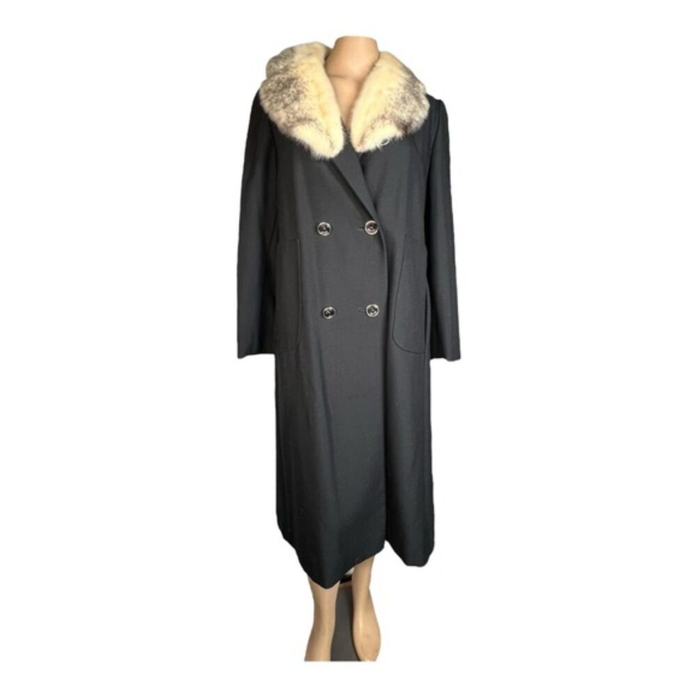 R.M. Taylor Co. Furs Wool Blend with Genuine Silver Fox Fur Collar Small